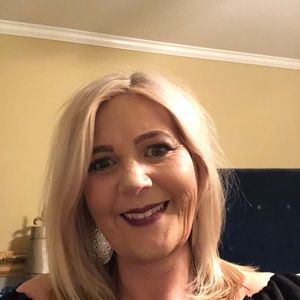 Meet your Posher, Tonya